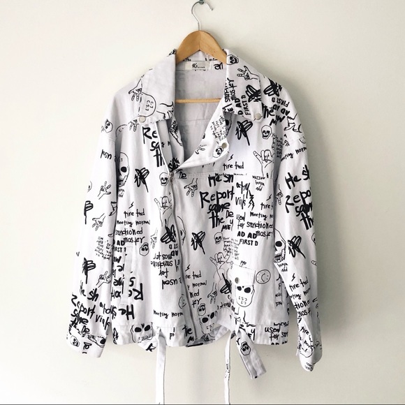 White and Black Graffiti Print Jacket - Picture 6 of 6